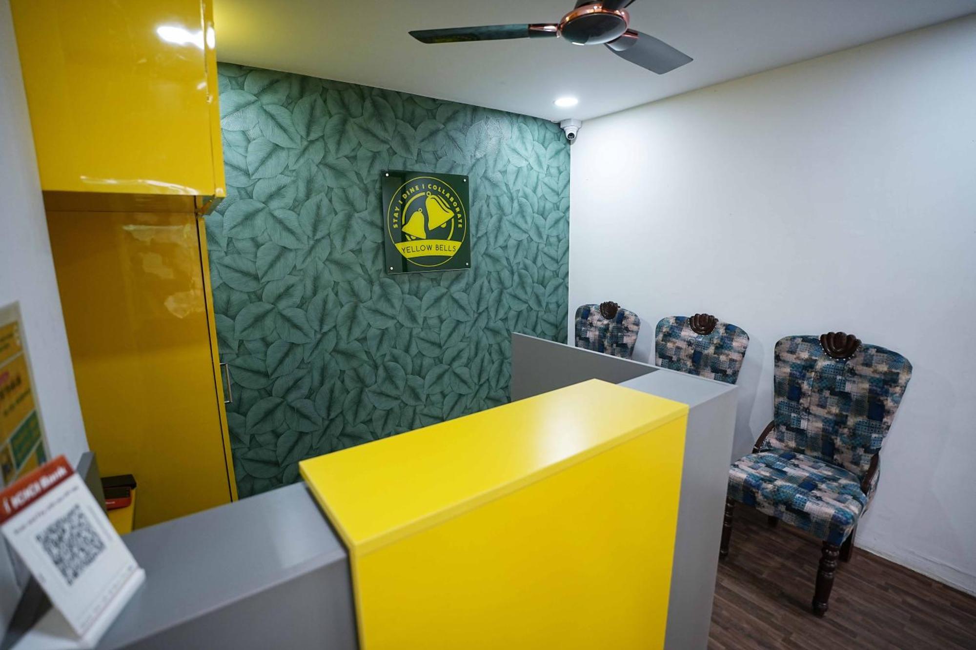Yellow Bells Studios And Suites Gachibowli Esterno foto