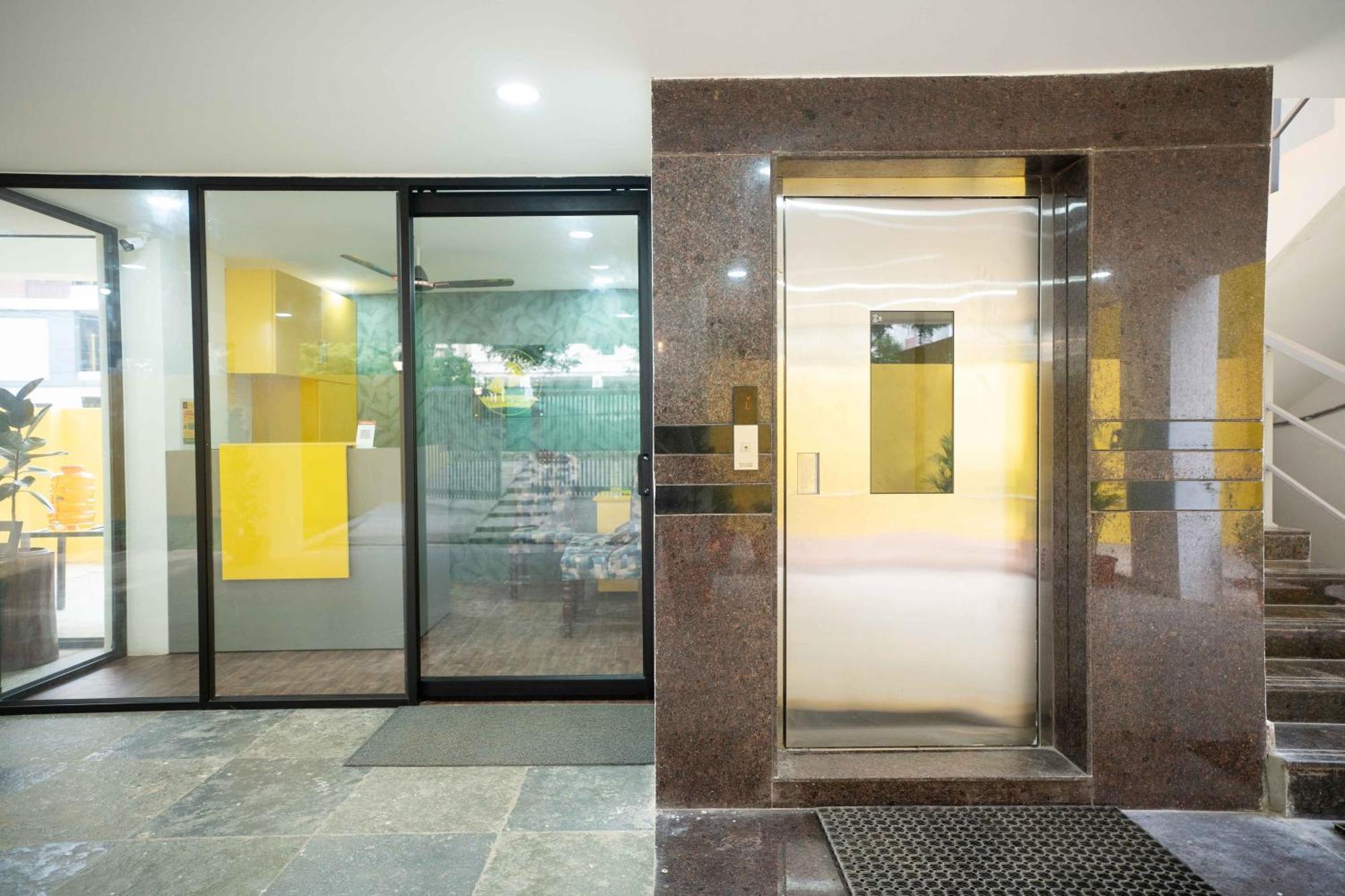 Yellow Bells Studios And Suites Gachibowli Esterno foto